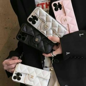 シャネル iphone17/17pro ケース ショルダー チェーン chanel スマホケース コピー スマホ ショルダー ブランド レディース iphone16/15/14ケース 斜めがけ ブランド カード入れ