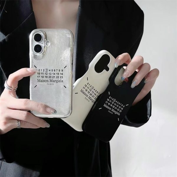 マルジェラ iphone16/16pro ケース maison margiela iphone15pro max ケース お揃い iphoneケース 韓国 アイドル iphone14/13/12ケース ブランド メンズ スマホケース レディース - 画像 (9)