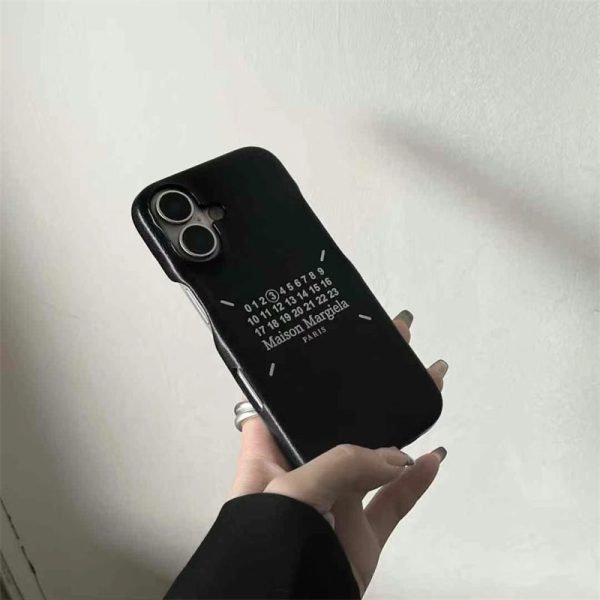 マルジェラ iphone16/16pro ケース maison margiela iphone15pro max ケース お揃い iphoneケース 韓国 アイドル iphone14/13/12ケース ブランド メンズ スマホケース レディース - 画像 (2)