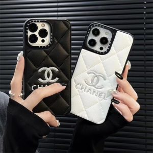 シャネル iphone17/17pro ケース chanel iphone16/15pro ケース コピー iphone14/13 ケース ハイ ブランド iphoneケース カップル ブランド iphoneケース レザ
