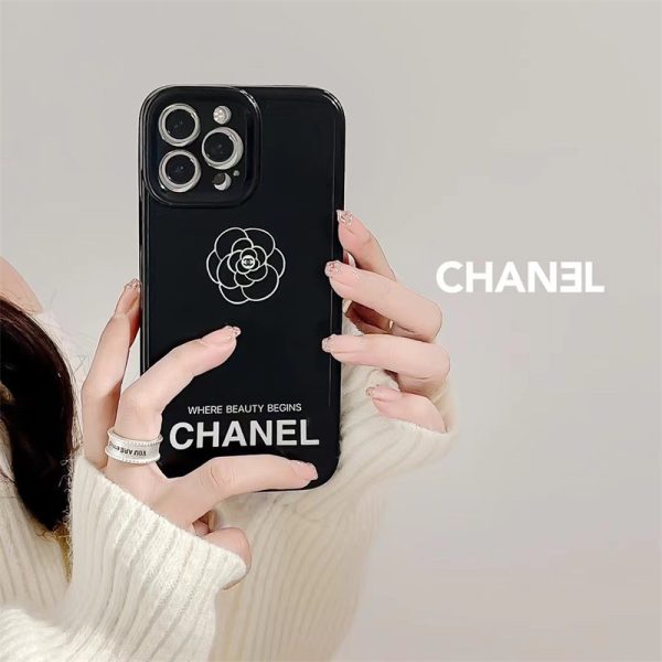 シャネル iphone16 ケース カメリア chanel スマホケース コピー iphone15/15pro ケース 人気 女子 iphoneケース 耐久性 iphone14/13/12 ケース かわいい ブランド おしゃれ - 画像 (6)