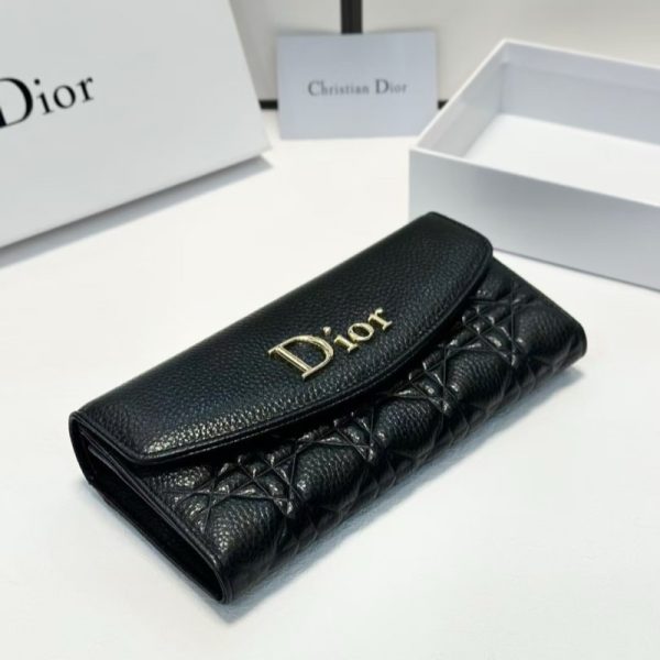 ディオール 財布 レディース 本革 dior カナージュ 長財布 黒 センス の いい 財布 レディース 40 代 50代 女性 財布 ハイブランド 長 財布 二 つ折り - 画像 (9)