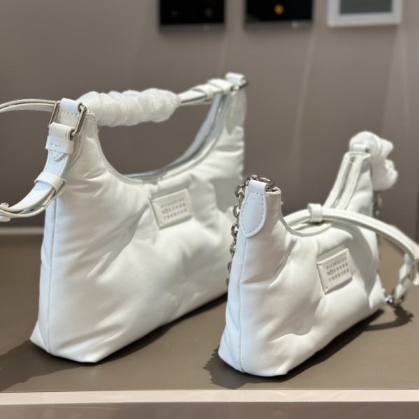 マルジェラ グラム スラム ホーボー マルジェラ ショルダー バッグ ミニ バッグ ブランド 芸能人愛用 mini バッグ 軽い ショルダー バッグ レディーズ - 画像 (12)